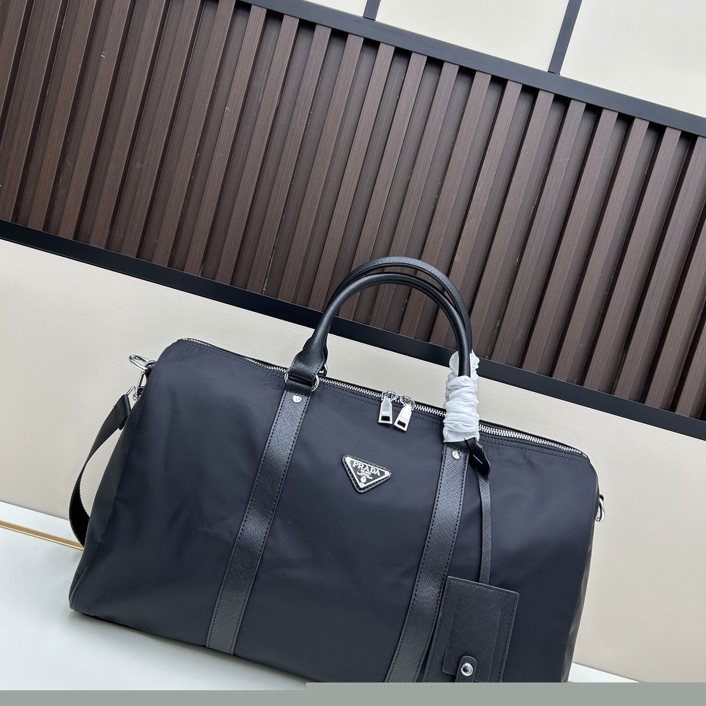 Pra*a top handle bags